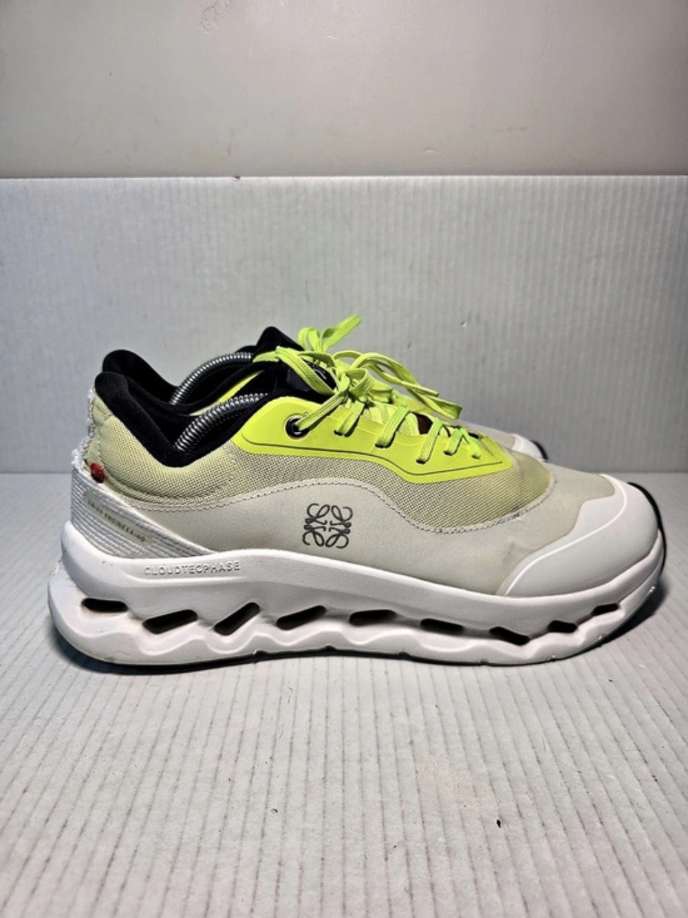 Loewe x On Cloudtilt 2 'Neon Yellow White' Sneakers Men's Size 11 No Insoles